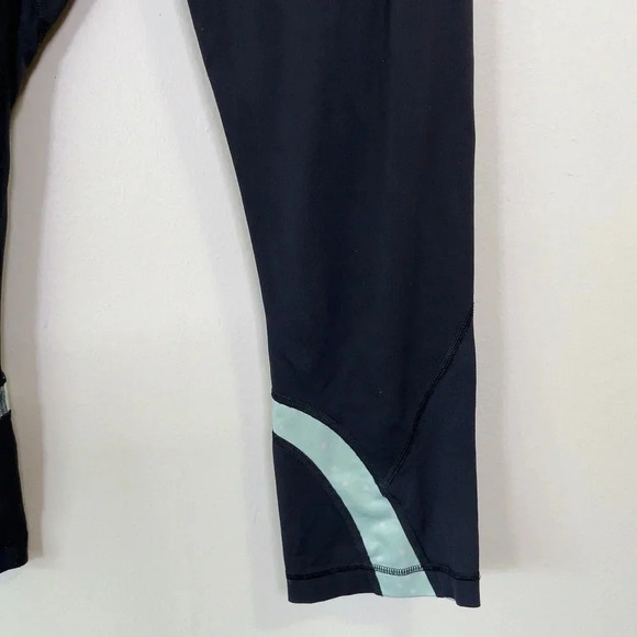 LULULEMON | INSPIRE CROP MINT  POLKA DOT LUXTREME - Picture 6 of 12